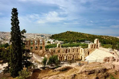 Best of Athens Walking Tour: Must-See Landmarks & Attractions