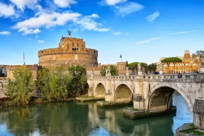 Castel Sant'Angelo Access and Optional Audioguide or Ghost Tour