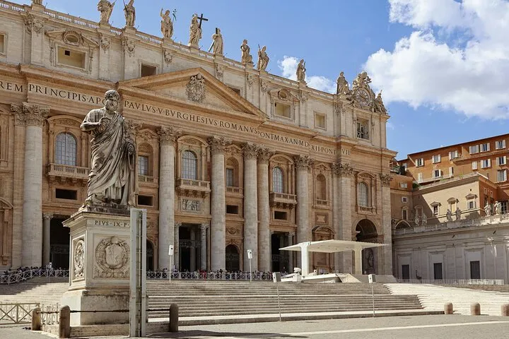 St. Peter's Basilica group tour