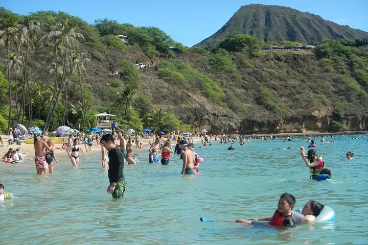 Hanauma Bay Admission Tickets with Transportation