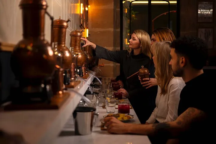 Paris Craft Distillery Make Your Own Gin Workshop