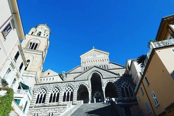 Full day private tour Pompeii and Amalfi Coast