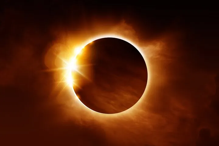 Total Solar Eclipse Tour on Snæfellsnes Peninsula with Dinner