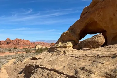 Valley of Fire and Hoover Dam Full Day Tour