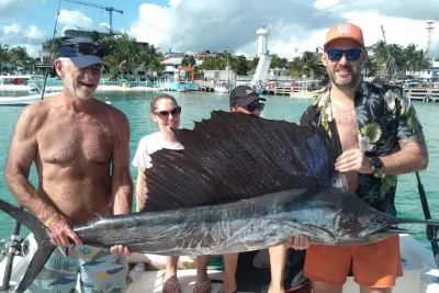 Boat Fishing Tour, Puerto Morelos King Mackerel, 29'