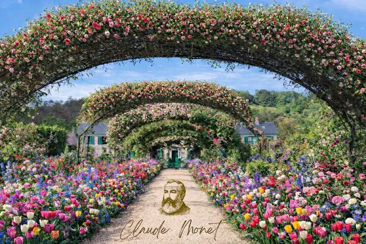 Claude Monet guided daytrip to Giverny, Vernon, Rouen from Paris