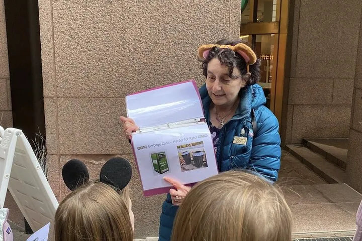 Garbage and Rats in NYC Family Scavenger Hunt