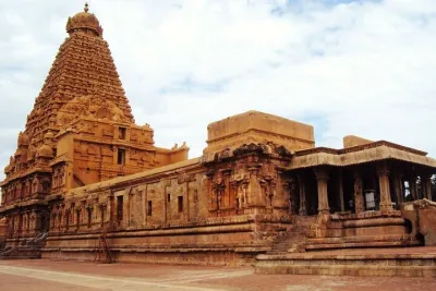 From Chennai 11 Days Private Tour Tamil Nadu and Karnataka