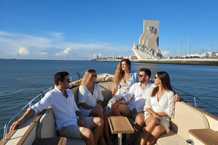 Lisbon Small Group Luxury Afternoon Boat Cruise with Open Bar