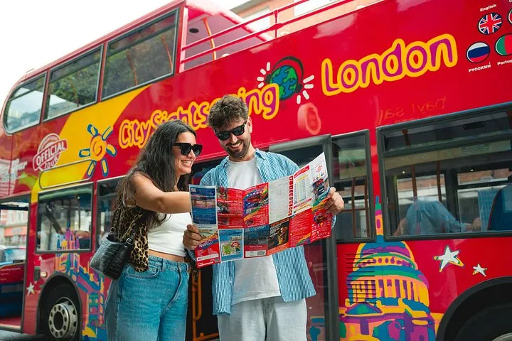 London360 Return Boat Trip and Hop On Hop Off 1 Day Bus Pass