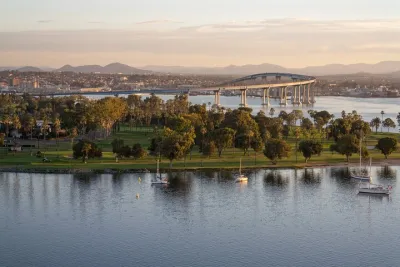 Sunset and Night Glow Group Kayaking Tour on Coronado Island