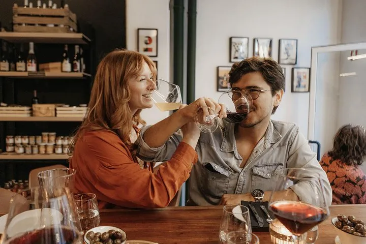 NEW Small Group VIP Food and Wine Dinner Tour in Lisbon