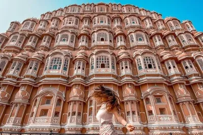 Royal Jaipur in 2 Days Private Heritage and Forts Tour