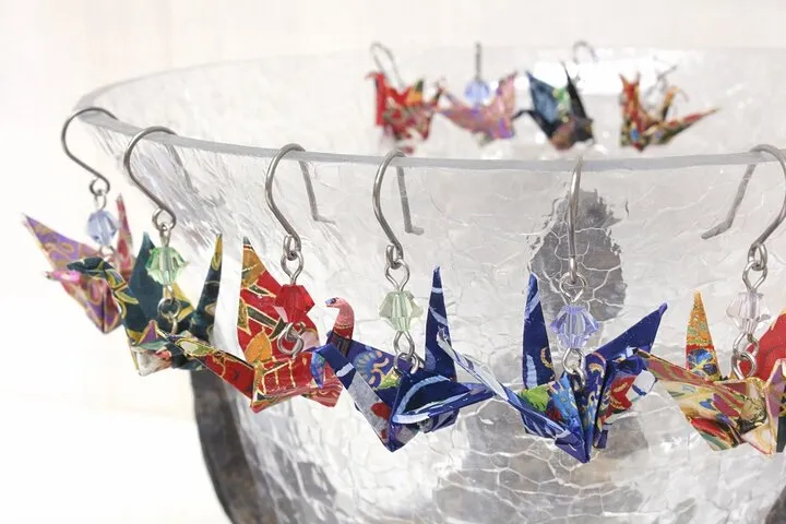 Tokyo: Create Your Own Handmade Origami Jewelry in Shinjuku