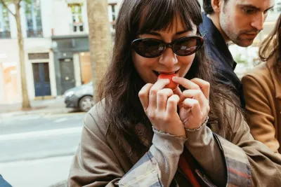 Paris Le Marais Food and Wine Tour with Eating Europe