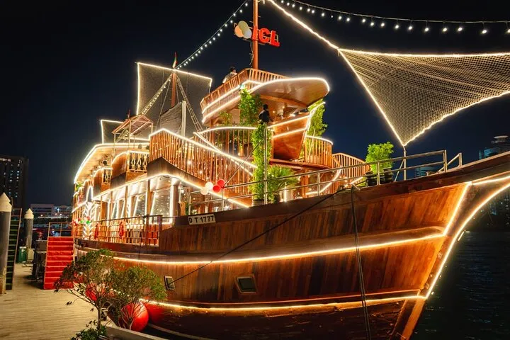 Dhow Cruise with Buffet in Al Seef