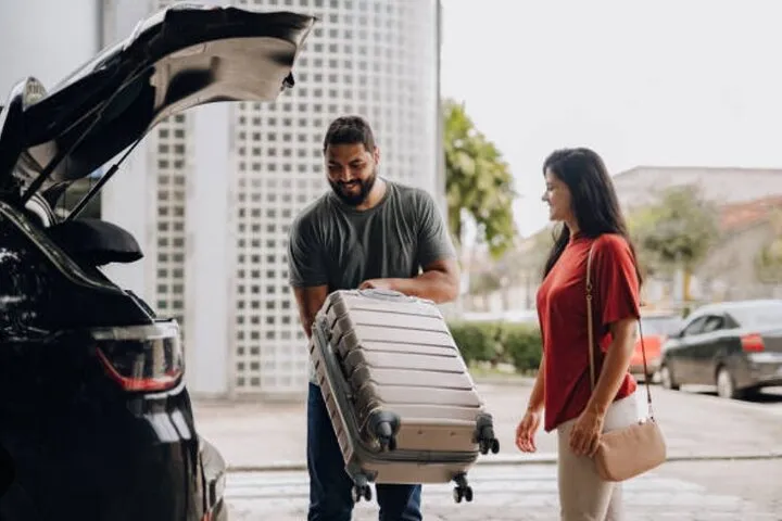 Round Trip Taxi Service between Private CDG Airport and Paris