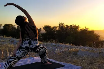 Sunrise Yoga & Meditation Acropolis & 360 view