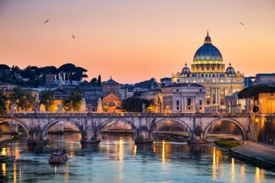 Exclusive Evening Vatican Guided Tour with Aperitivo