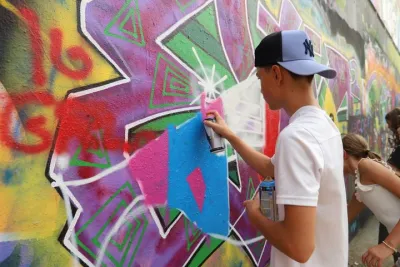 Private Barcelona Graffiti Workshop with a Street Artist
