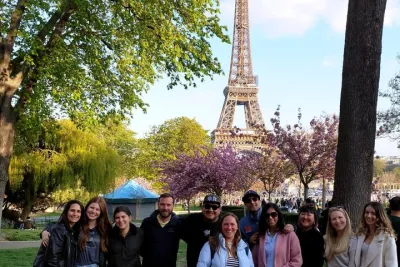 Best Bits of Paris: Paris in a Day - Walking & Metro Tour