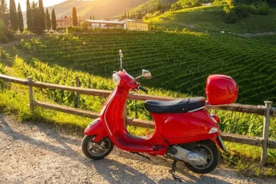 Chianti and Tuscany Hills Vespa Tour with Lunch and Wine Tasting