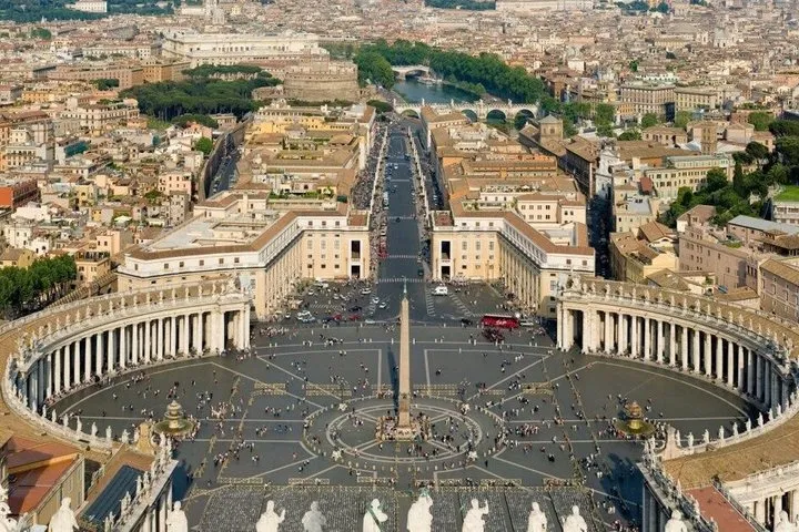 Skip the line Tour Vatican Museum & Sistine Chapel in Rome