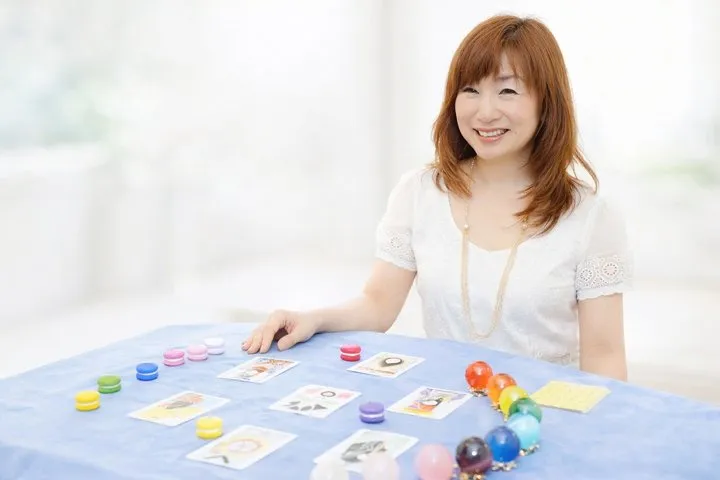 Shibuya Private Tarot and Color Therapy Experience