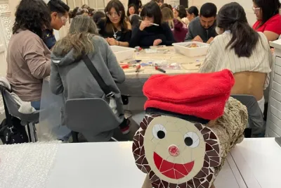Guided Gaudí Mosaic Class for Adults and Kids in Barcelona 1 Hr