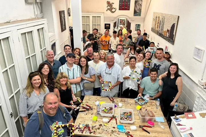 Guided Gaudí Trencadís Mosaic Workshop in Barcelona 2 Hours