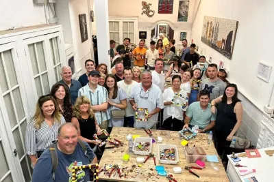 Guided Gaudí Trencadís Mosaic Workshop in Barcelona 2 Hours