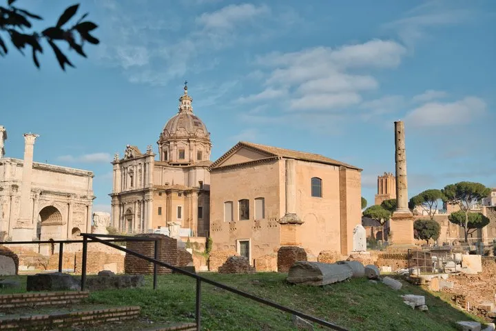 Ancient Rome Tour with Colosseum Optional Access