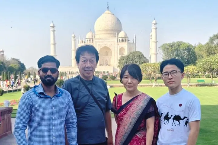Same Day Taj Mahal/Agra Tour from Delhi : Private & All Inclusive
