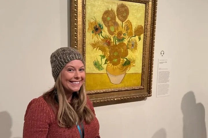 Van Gogh Museum Highlights with Guided Tour
