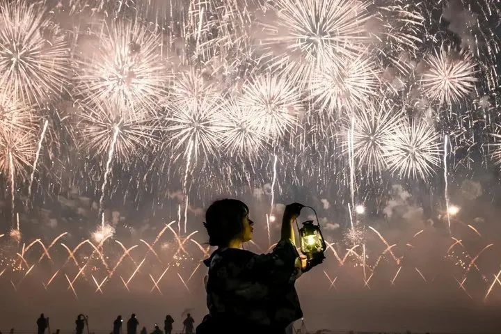 Atami Marine Fireworks Festival & Hakone Shrine Tour from Tokyo