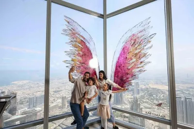 Burj Khalifa At the Top 124 And 125 Silver Ticket With Transfer