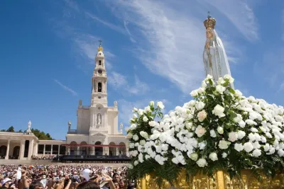 From Lisbon: Fátima Private Pilgrimage Day Trip