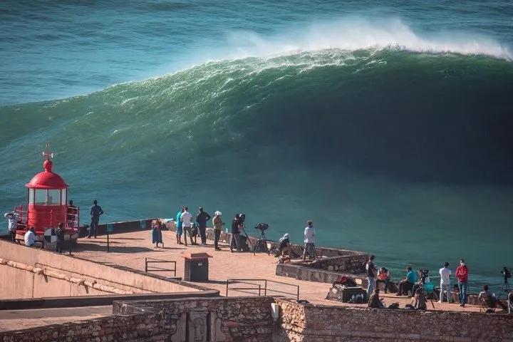 From Lisbon: Nazaré Private Day Trip – Big Wave Surf