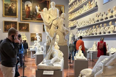 Accademia Gallery: Discover David with the Official Audio Guide