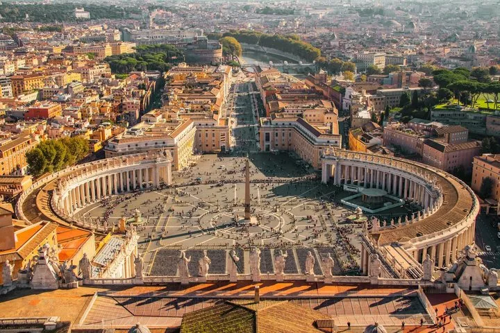 St. Peter's Basilica Skip The Line with Digital Audio Guide