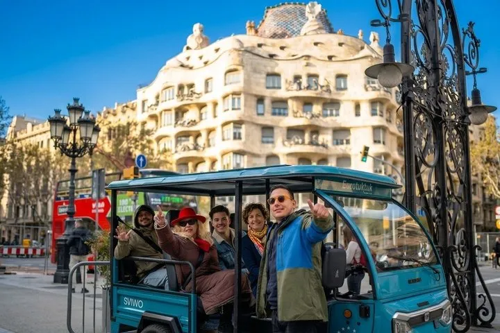 TukTuk tour of Barcelona, the mountains and the beach