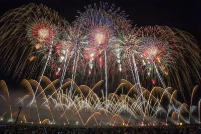 Omagari Fireworks Festival 2-Day Tour from Tokyo with Hotel Stay