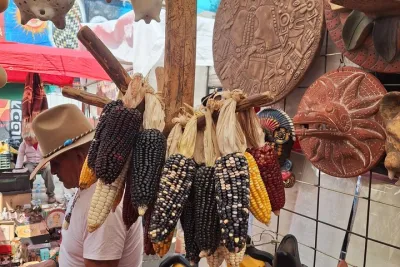 From Aztec Markets to Lagunilla Food Antiques and Micheladas