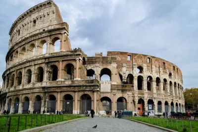 PRIVATE Tour: Colosseum Arena Floor & Ancient Rome VIP Access