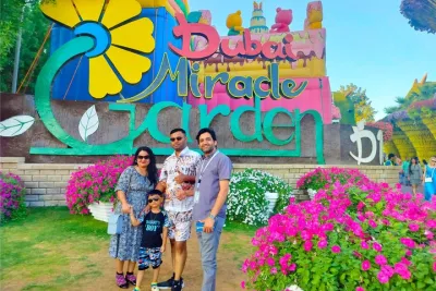 Global Village & Dubai Miracle Garden Tour with Tickets + Pickup