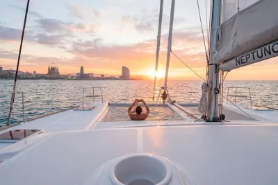 Sunrise Sailing Experience in Barcelona