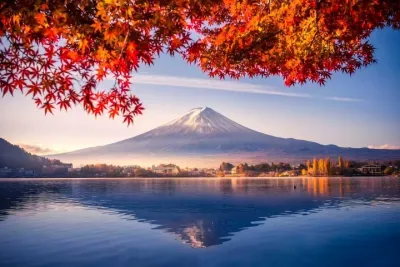 Mt Fuji Oshino Hakkai Gotemba Outlets and Hot Spring Day Tour