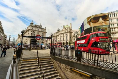 Hidden Tube Walking Tour of Piccadilly Circus Station
