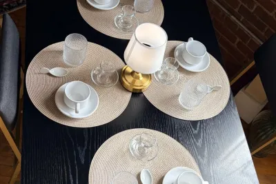Tea and Amuse-Bouche Pairing Experience