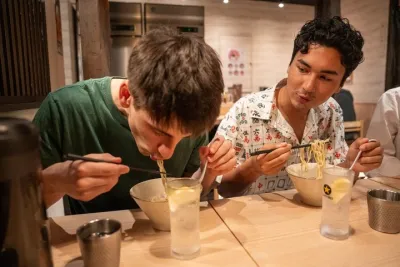 Shinjuku Perfect Pairing Food Tour: 5 Stops, 4 Classic Pairings